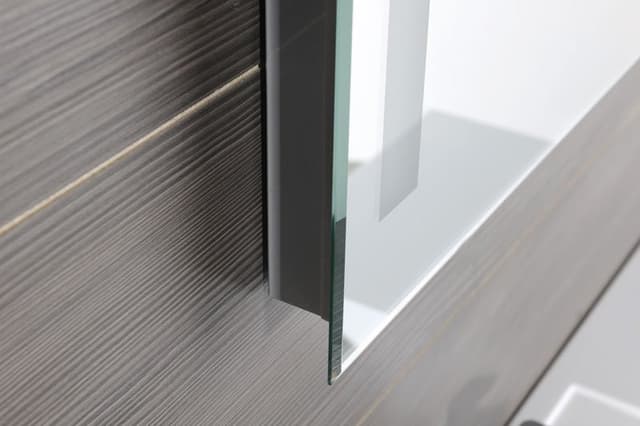Lustro z oświetleniem LED 60x80cm, wyłącznik