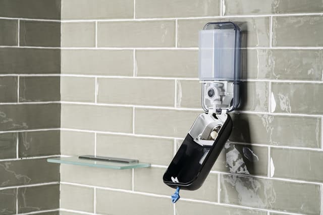COLORED dozownik mydła płynnego 550ml, ABS, czarny mat