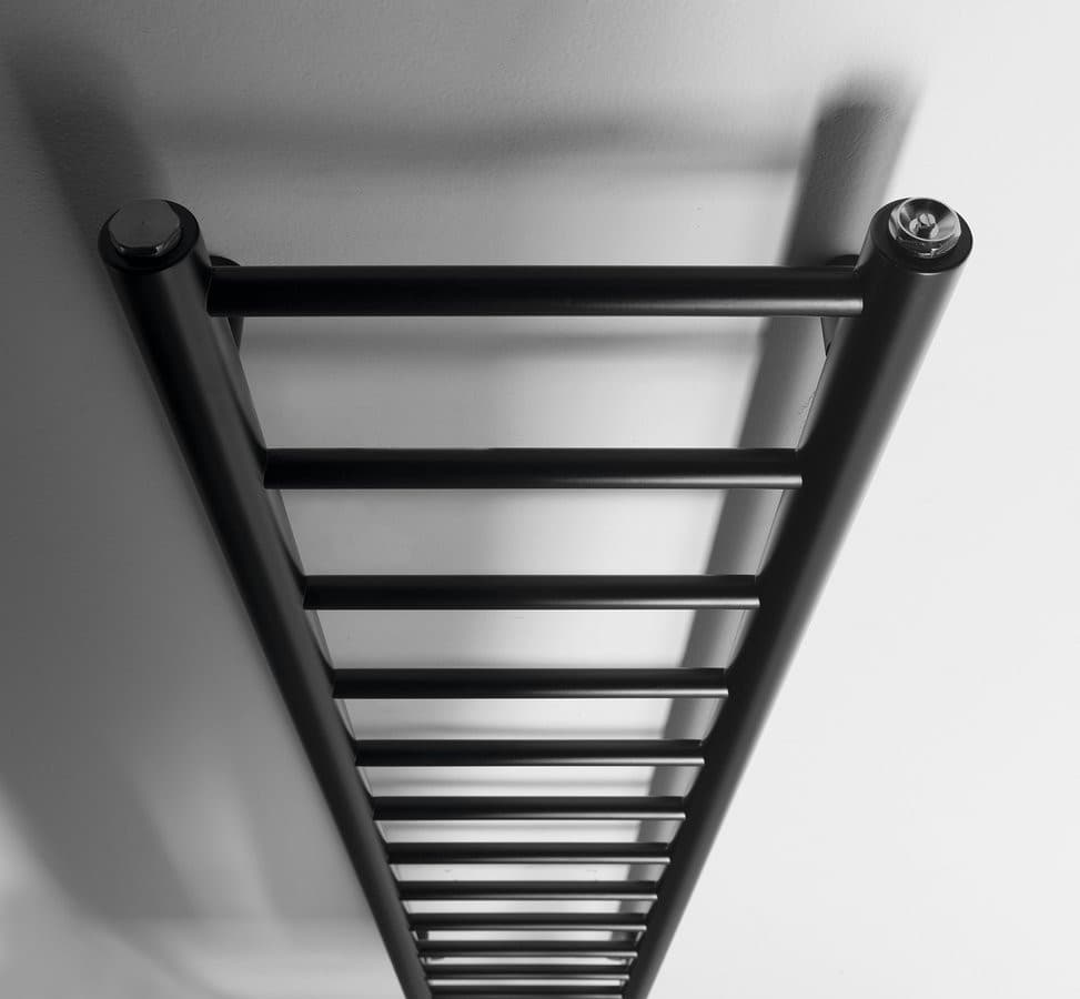 DINA grzejnik łazienkowy 300x1380 mm, czarny mat