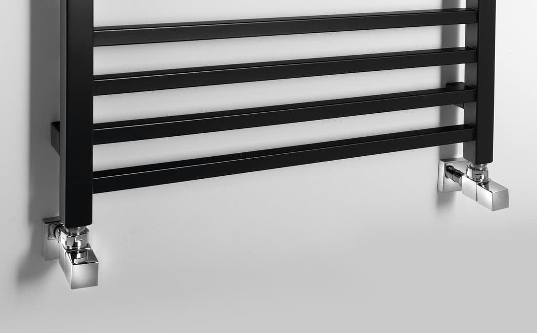 METRO grzejnik łazienkowy 600x1510 mm, czarny mat