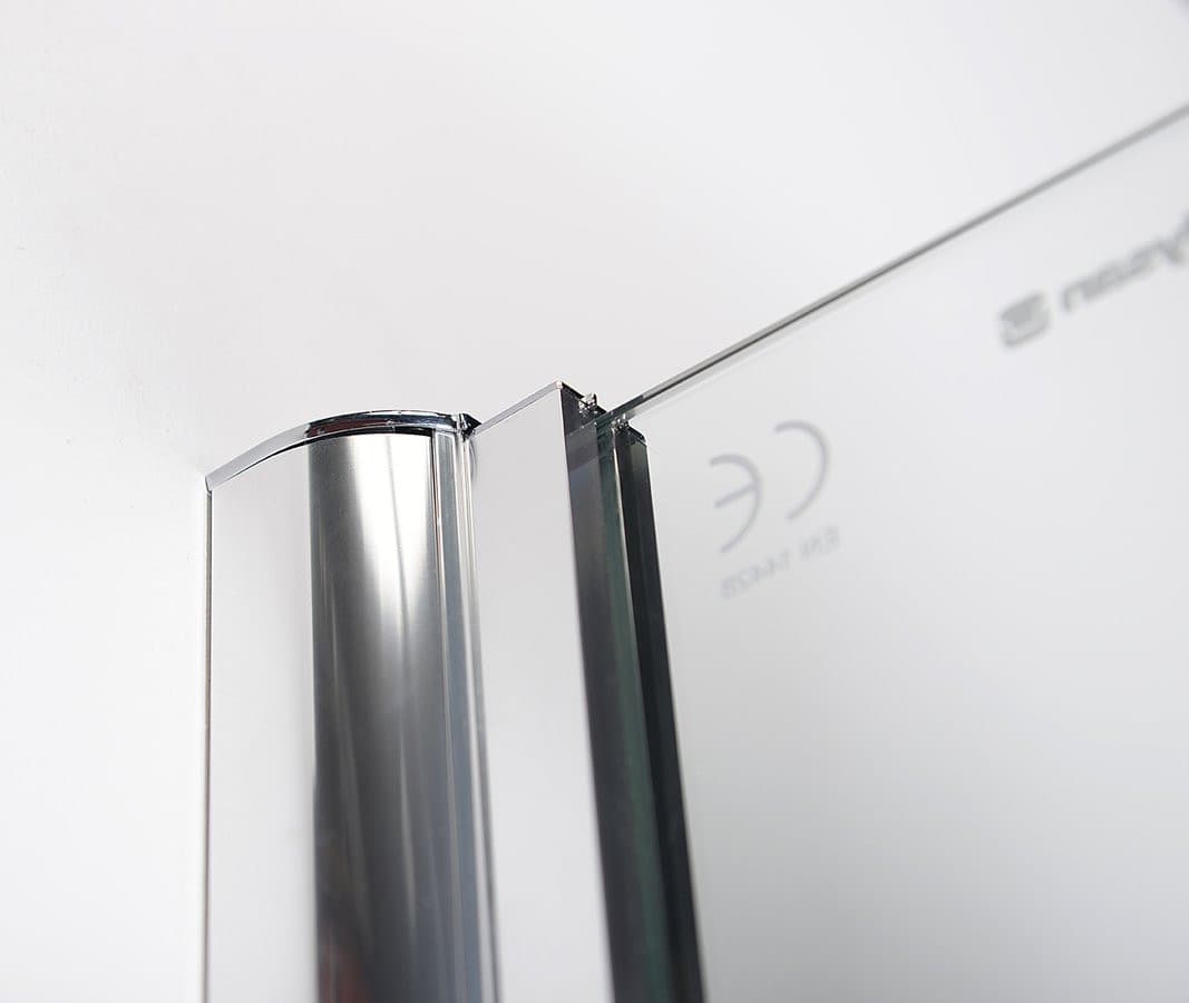 LUCIS LINE ścianka boczna 700mm, szkło czyste