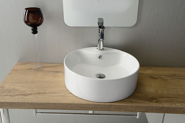 YAKARTA umywalka ceramiczna nablatowa Ø 46 cm, biała