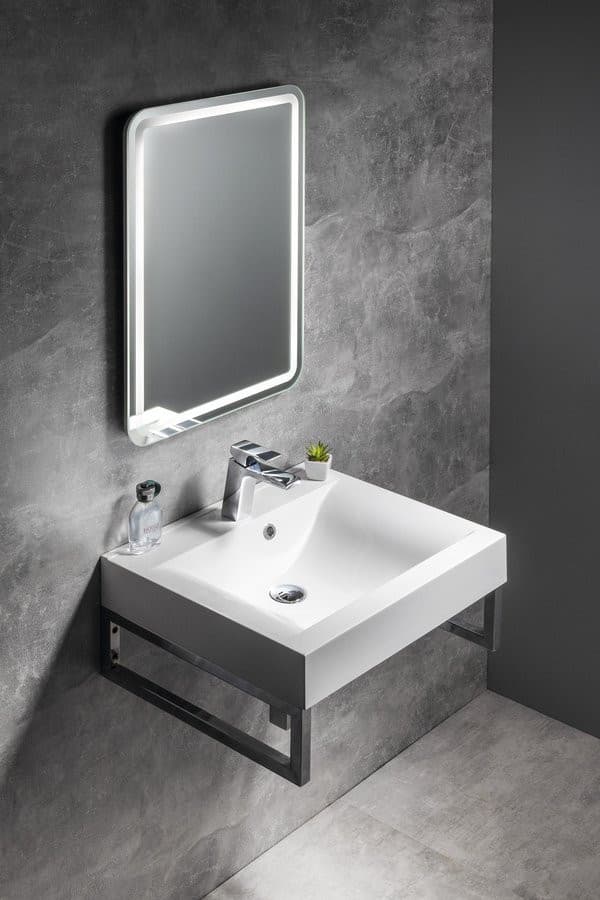 NYX lustro z oświetleniem LED 50x70cm