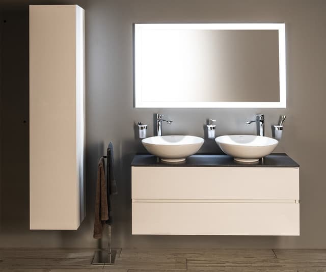 FLUT Lustro z podświetleniem LED 120x70cm, białe